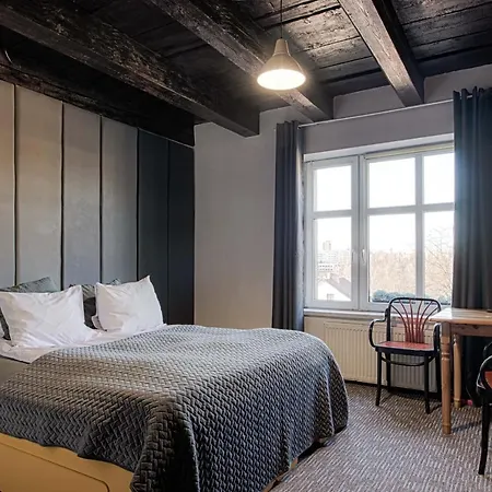 3 Bros' Hostel