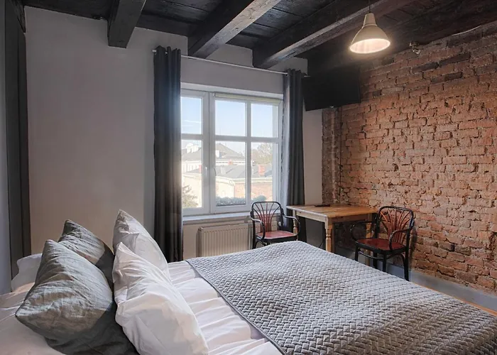 3 Bros' Hostel Těšín